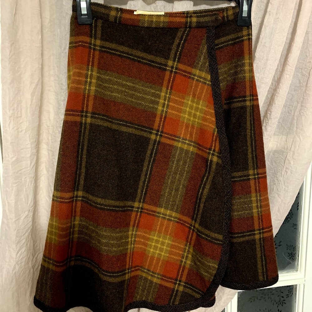 Vintage 1960's/70's Pendleton Brown and Red Flannel Women's Wrap Skirt